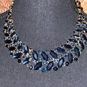 Beautiful navy blue necklace and earring set